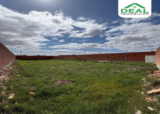 Terrain clôturé de 900 m² - Bien immobilier à {"id":20,"country_id":219,"name":"SOUSSE","slug":"sousse"} - Agence Deal Immobilier