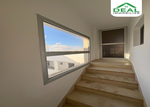 À Vendre - Superbe Appart S+4 à Hammam Sousse - Bien immobilier à {"id":20,"country_id":219,"name":"SOUSSE","slug":"sousse"} - Image 2 - Agence Deal Immobilier