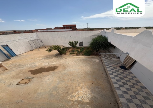 Seniya de 4 hectare et 5000 m² à vendre - Bien immobilier à {"id":20,"country_id":219,"name":"SOUSSE","slug":"sousse"} - Image 3 - Agence Deal Immobilier